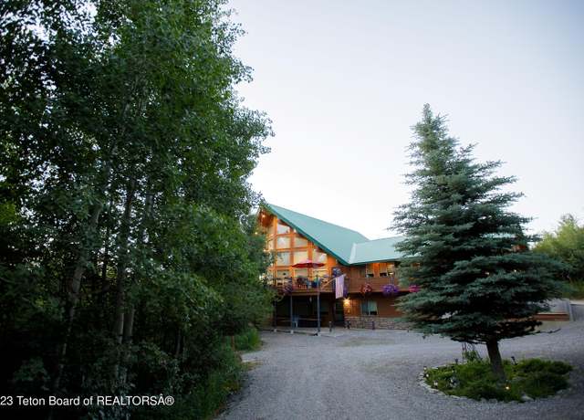 Property at 144 Roberts Rd, Etna, WY 83118, 5 beds, 4.5 baths