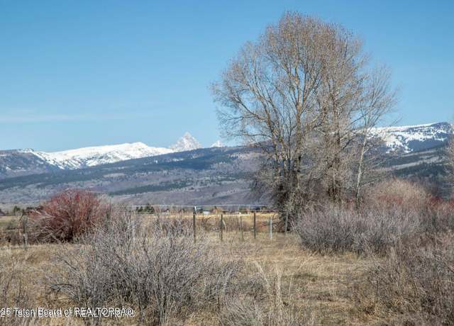 Property at 7721 Spoon Dr, Victor, ID 83455