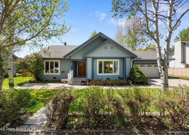 Property at 3008 Alpine Ln, Jackson, WY 83001, 3 beds, 2 baths