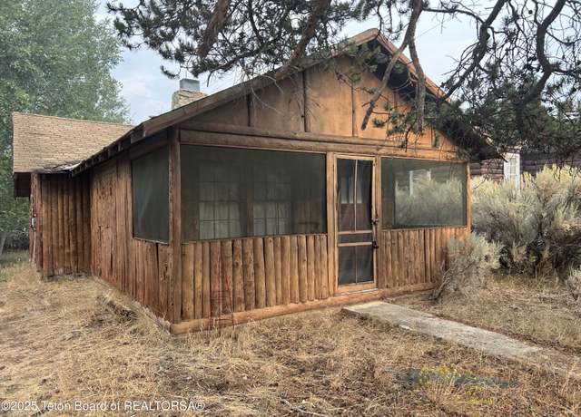 Property at 136 N Lake Ave, Pinedale, WY 82941, 1 bed, 1 bath