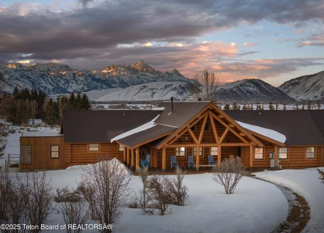 Property at 4150&4200 S Hufsmith Rd, Jackson, WY 83001, 7 beds, 3.5 baths