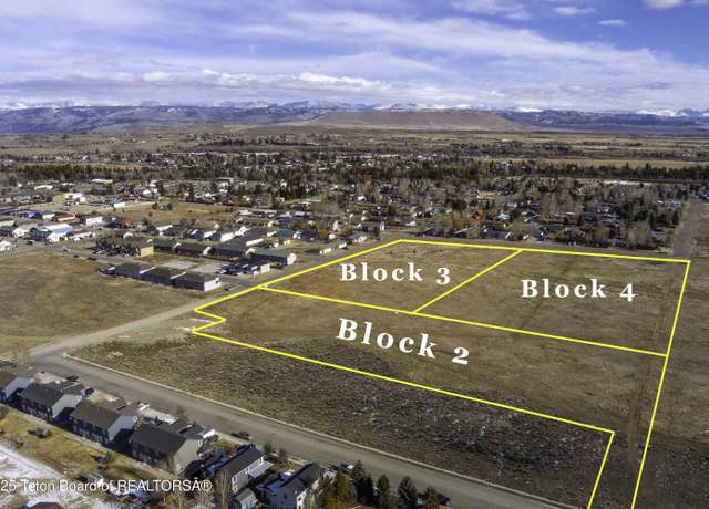 Property at Par Avenue Blk, 3, Pinedale, WY 82941