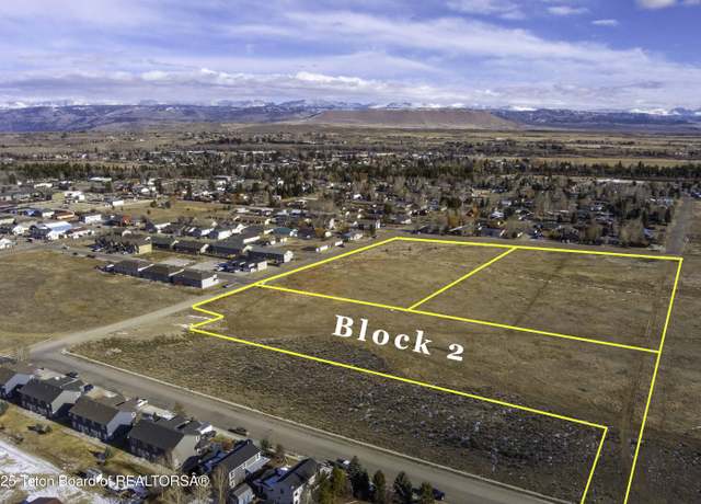 Property at Par Avenue, Blk 2, Pinedale, WY 82941