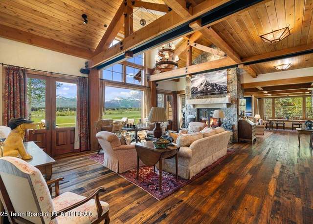 Property at 2780 W Raptor Ln, Jackson, WY 83001, 5 beds, 5 baths
