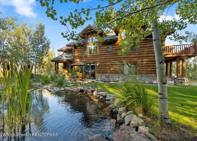 Property at 4420 W Bronco Rd, Wilson, WY 83014, 3 beds, 2.5 baths