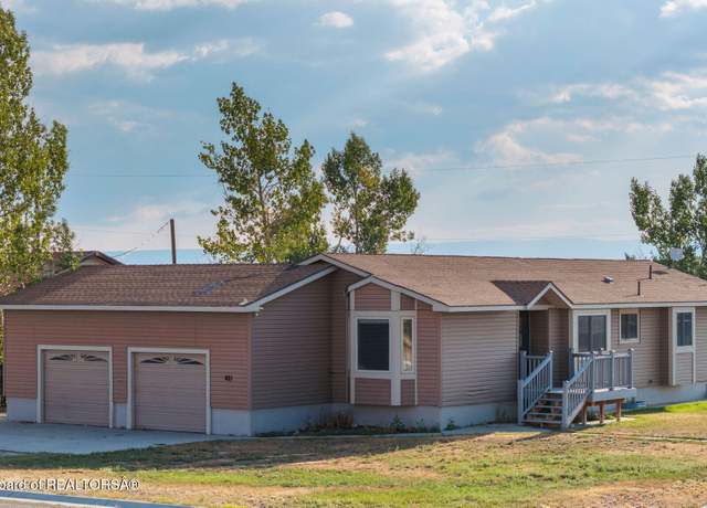Property at 421 Budd Ave, Marbleton, WY 83113, 5 beds, 3 baths