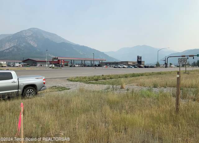 Property at 108 Sagebrush Ln, Alpine, WY 83128