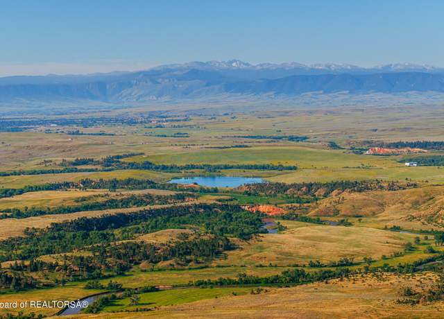 Property at 28 Ash Rd, Sheridan, WY 82801