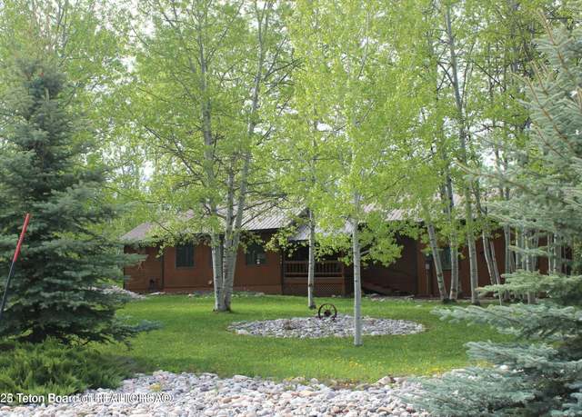Property at 236 Sugar Dr, Star Valley Ranch, WY 83127, 4 beds, 3 baths