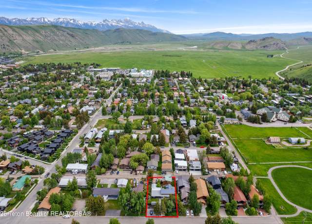 Property at 663&665 E Kelly Ave, Jackson, WY 83001, 6 beds, 3 baths