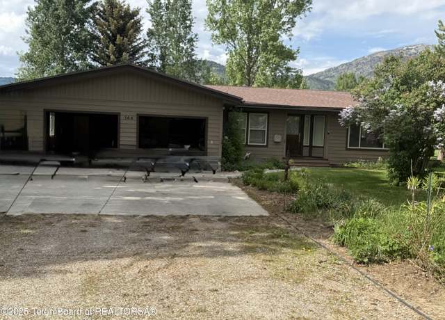 Property at 144 Blue Cir, Alpine, WY 83128, 3 beds, 2 baths