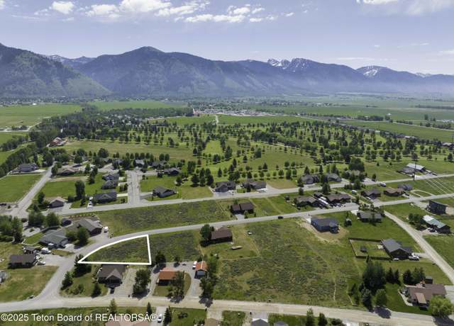 Property at 365 Scrub Oak Dr, Star Valley Ranch, WY 83127