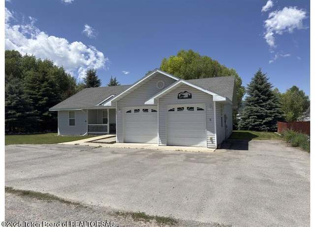 Property at 103 Martin St, Thayne, WY 83127, 3 beds, 2.5 baths