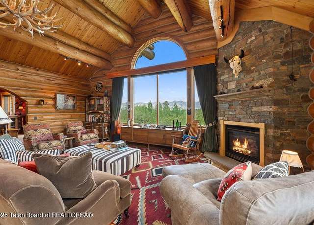 Property at 4020 W Bronco Rd, Wilson, WY 83014, 2 beds, 2.5 baths