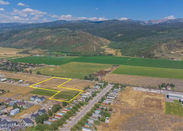 Property at 106 Antelope Ln, Victor, ID 83455