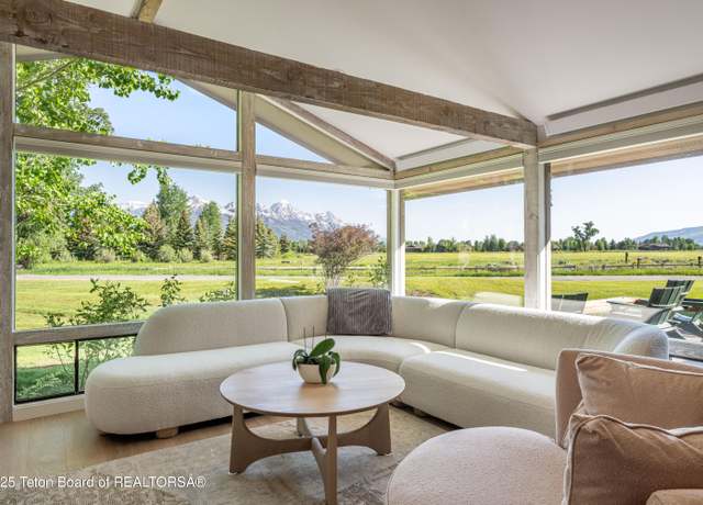 Property at 525 E Golf Ln #34, Jackson, WY 83001, 2 beds, 2 baths
