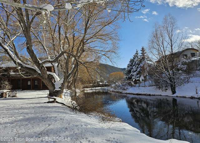 Property at 362 N Millward St Unit 11, Jackson, WY 83001, 1 bed, 1 bath