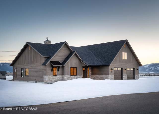 Property at 443 Royal Elk Cir, Victor, ID 83455, 4 beds, 4.5 baths