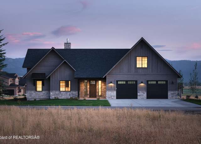 Property at 443 Royal Elk Cir, Victor, ID 83455, 4 beds, 4.5 baths