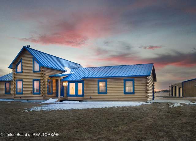 Property at 6 Black Bear Rd, Pinedale, WY 82941, 2 beds, 2 baths