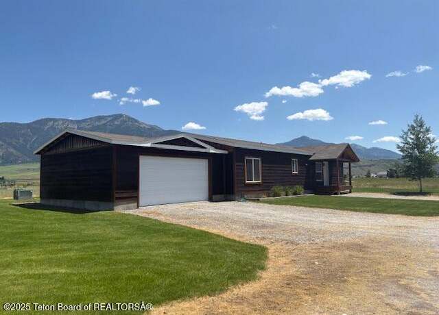 Property at 47 Jackalope Dr, Swan Valley, ID 83449, 3 beds, 2 baths