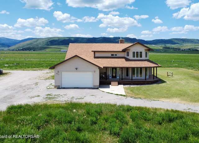 Property at 471 Worton Ln, Auburn, WY 83111, 4 beds, 2.5 baths