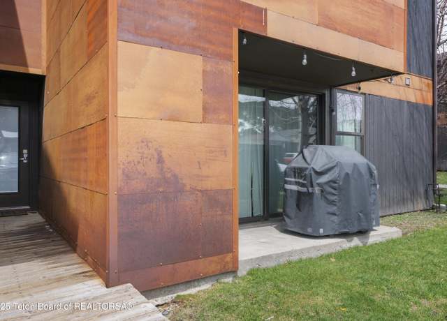Property at 355 W Deloney Ave Unit B-7, Jackson, WY 83001, 2 beds, 1 bath