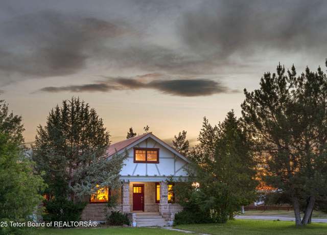 Property at 290 N 1st St E, Driggs, ID 83422, 5 beds, 2 baths