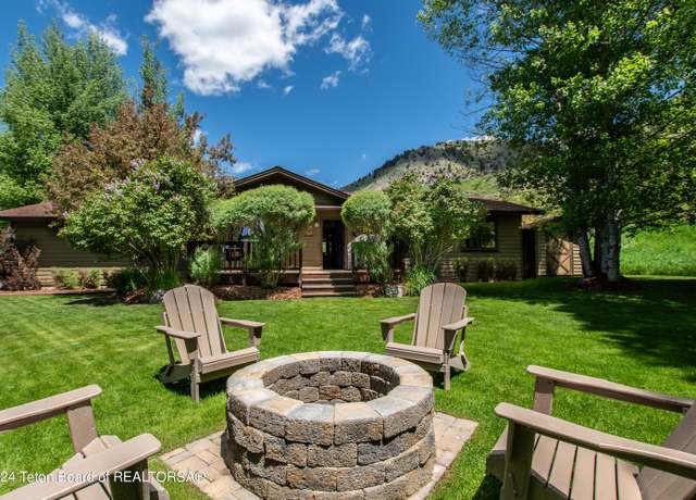 Property at 1010 W Brahma Dr, Jackson, WY 83001, 3 beds, 2 baths