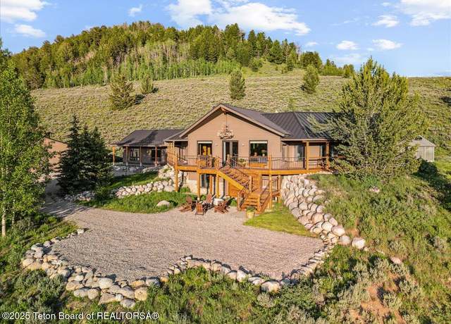 Property at 20 Trail Ride Ln, Cora, WY 82925, 4 beds, 3 baths