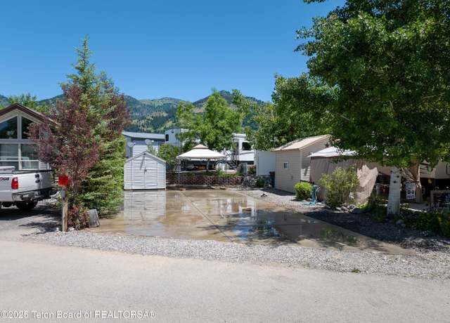 Property at 533 Oxbow Dr, Star Valley Ranch, WY 83127