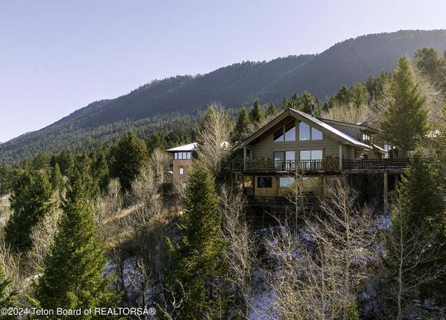 Property at 35 Enoch Ferrin Cir, Jackson, WY 83001, 3 beds, 3.5 baths