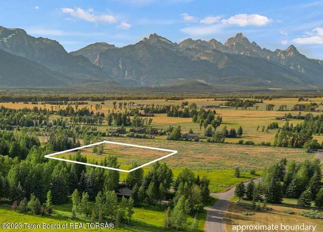 Property at 35 Huckleberry Dr, Jackson, WY 83001