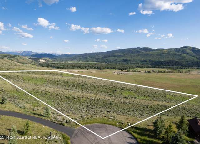 Property at 4900 S Little Horsethief Ln, Jackson, WY 83001