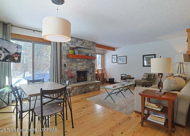 Property at 4435 Berry Dr #3611, Wilson, WY 83014, 1 bed, 1 bath