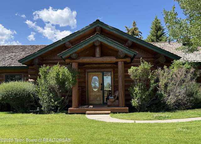 Property at 400 W Moulton Rd, Jackson, WY 83001, 4 beds, 4 baths