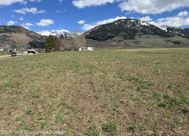Property at 123 Co Rd 149, Smoot, WY 83126