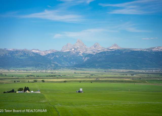 Property at 2522 Grandview Dr, Tetonia, ID 83452