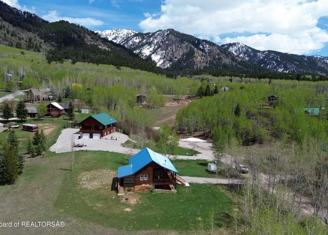 Property at 51 Cheyenne Cir, Star Valley Ranch, WY 83127, 3 beds, 3 baths