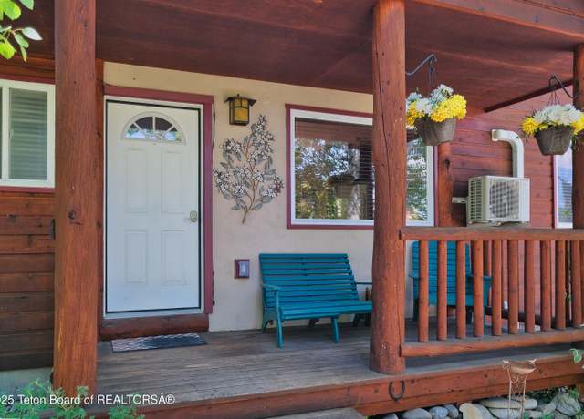 Property at 1245 Eagle Rd, Victor, ID 83455, 5 beds, 3 baths