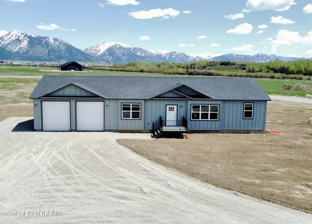 Property at 320 Valley, Thayne, WY 83127, 3 beds, 2 baths