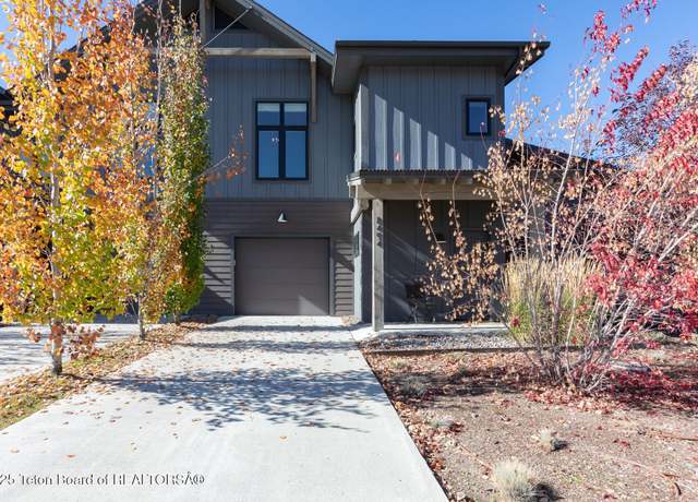 Property at 8494 Pronghorn Trl, Victor, ID 83455, 3 beds, 2.5 baths