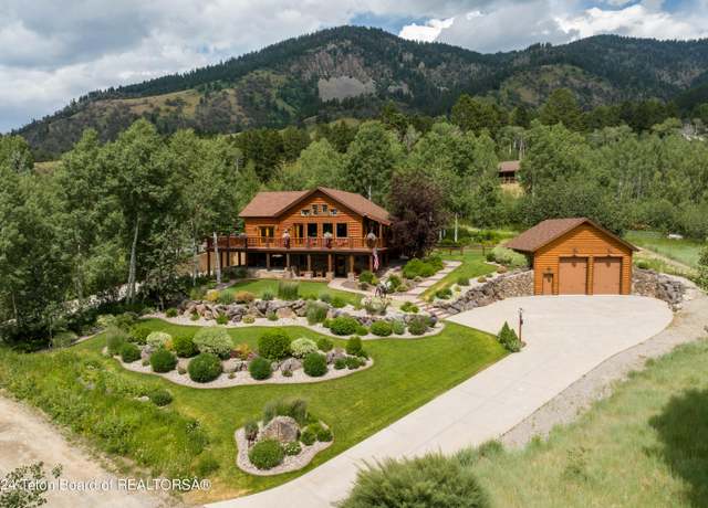 Property at 558 Aspen Way, Star Valley Ranch, WY 83127, 3 beds, 2.5 baths