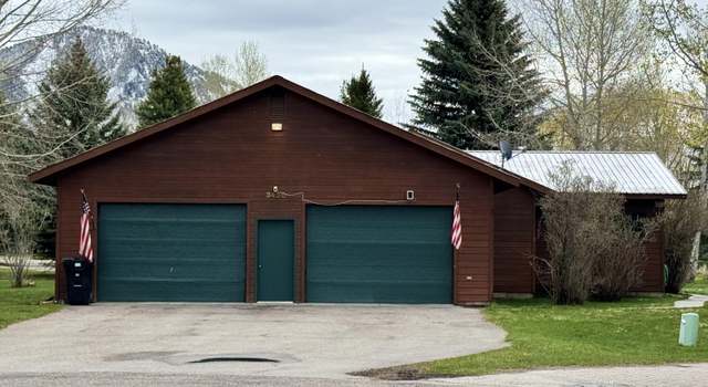 Photo of 3420 S Hay Loft Dr, Jackson, WY 83001