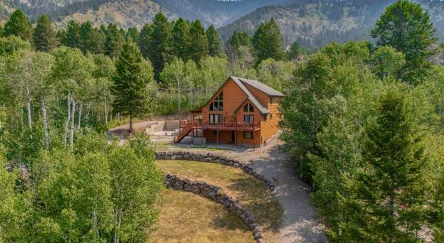 Photo of 112 Alpenglow Cir, Star Valley Ranch, WY 83127
