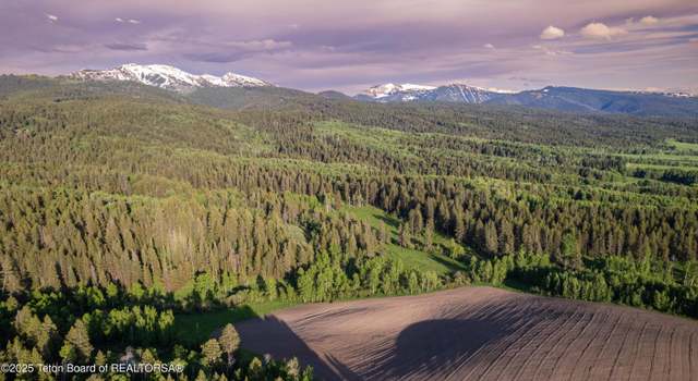 Photo of 10 S Leigh Rd, Alta, WY 83414