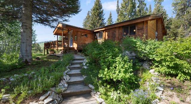 Photo of 6740 W Lupine Trl, Wilson, WY 83014