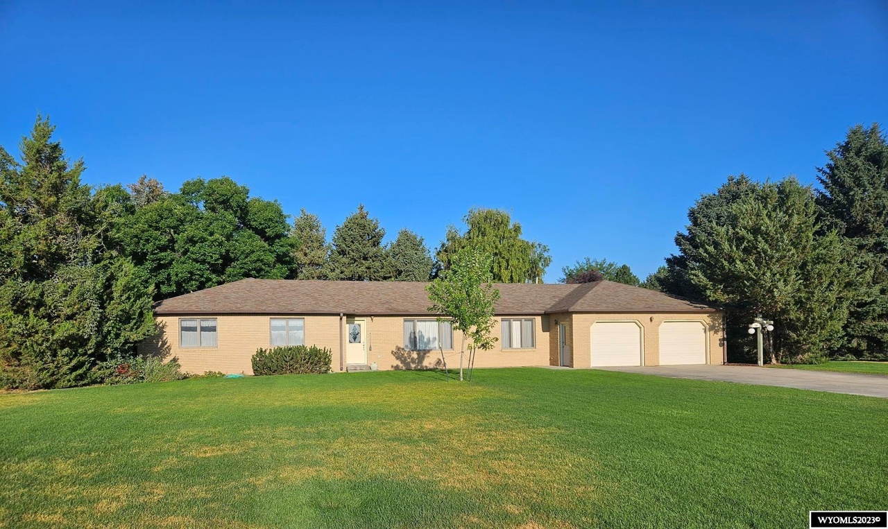 100 Cottonwood Ter, Torrington, WY 82240 MLS 20234334 Redfin