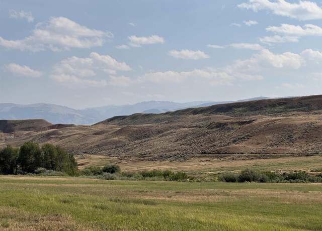Property at 1068 2 Horse Creek Rd, Dubois, WY 82513