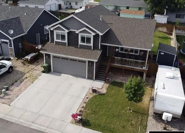 Property at 930 Flicker St, Douglas, WY 82633, 3 beds, 2.5 baths